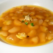 Asturian bean stew with clams (Custom)