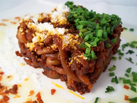 Calamari noodles in spicy tomato sauce (Custom)