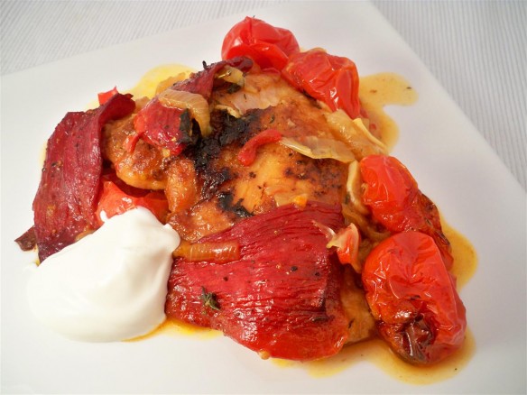 Chicken with peppers, tomato and thyme (Custom)