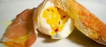 Cured ham with Egg and Tomato Bread (Custom)