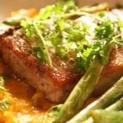 Seared tuna with creamy yams (Custom)