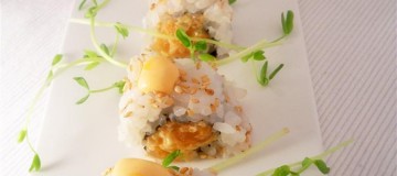 Spicy Salmon Roll (Custom)