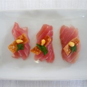 Yellow Fin Tuna Toro with Spicy Mayo and Won Ton Crisp (Custom)
