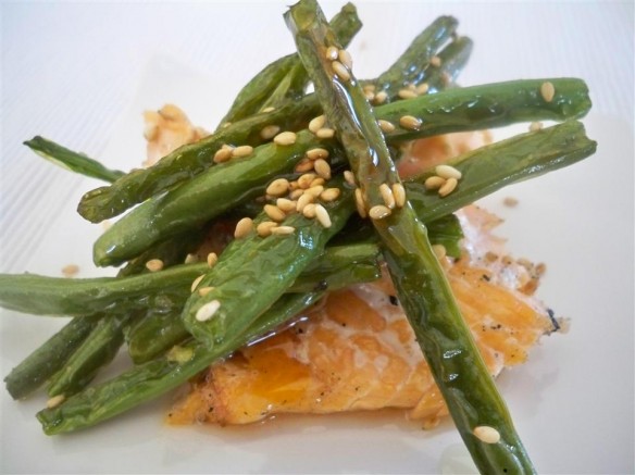 crinkle beans with bbq salmon (Custom)