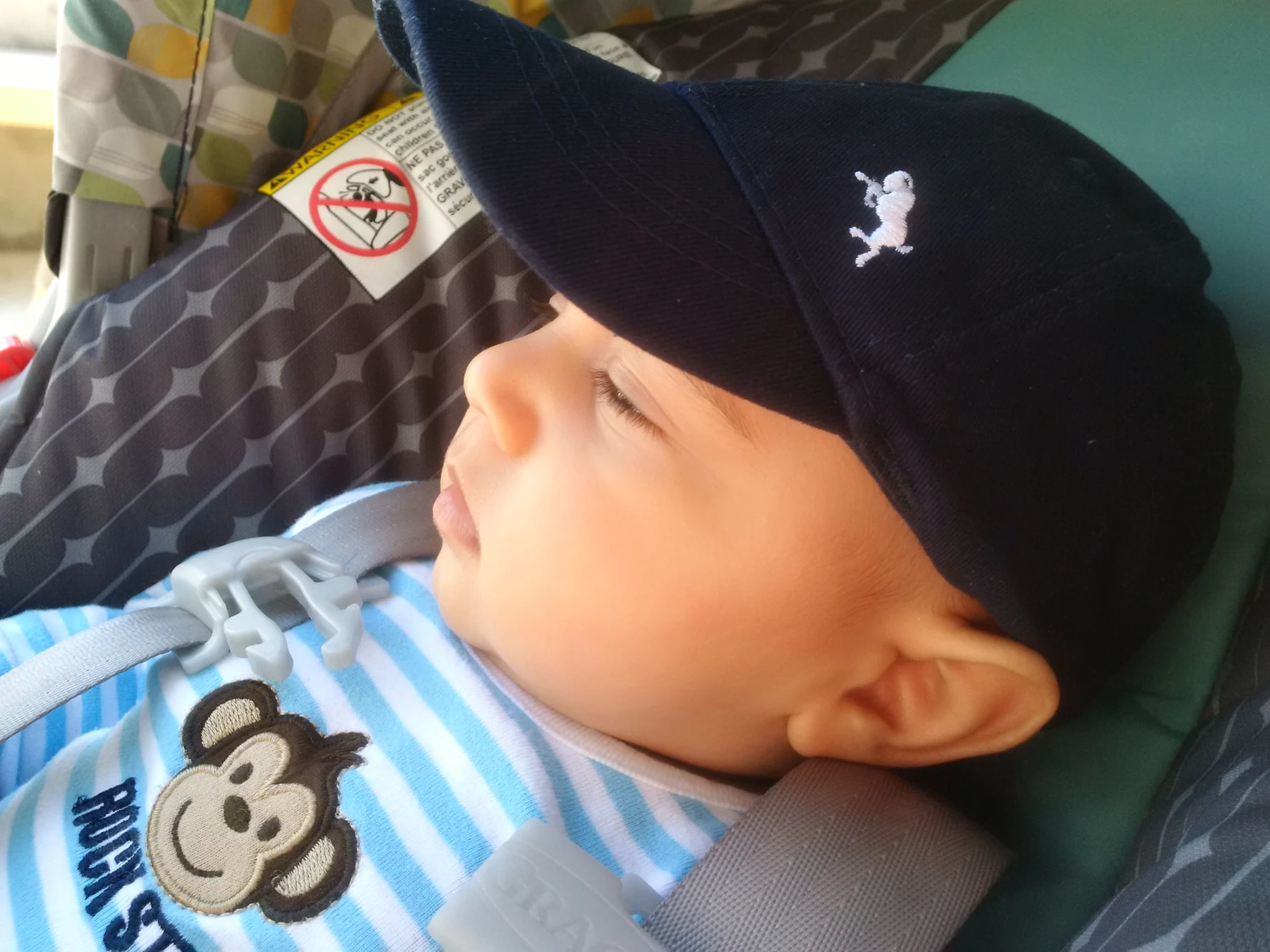 X, photograph 16 from Benny’s April 2016 sequence