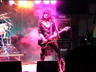 Benny Doro performing with Black Diamond in 2005, photograph 21 of 22